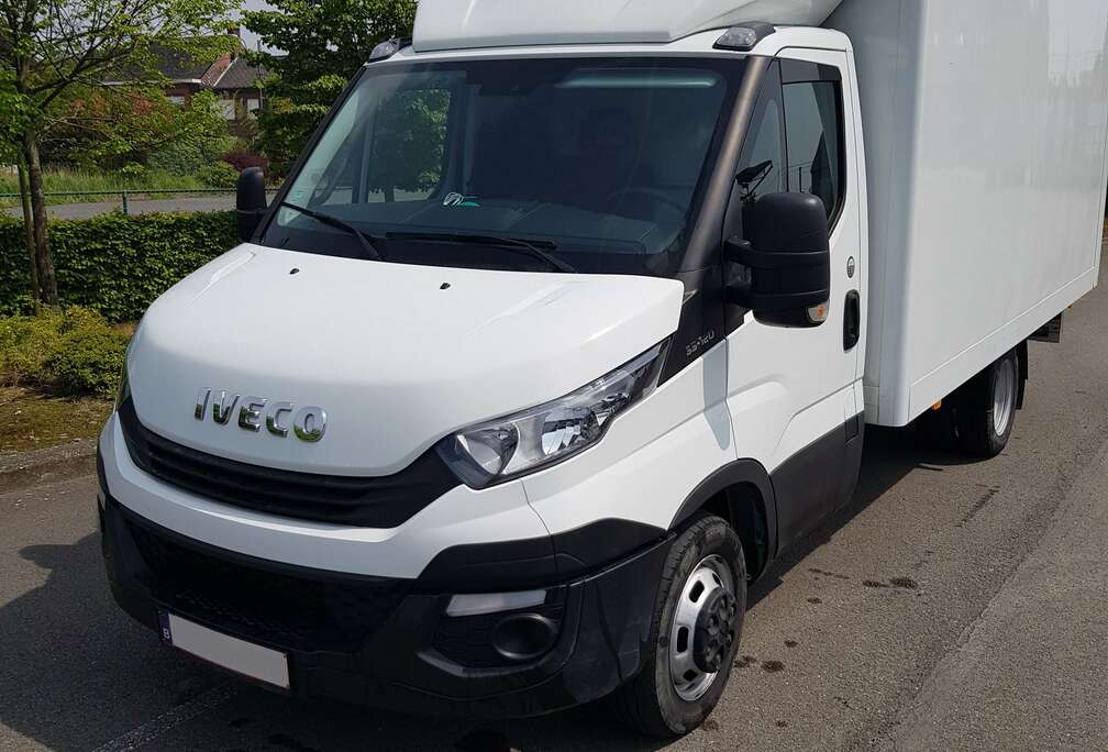 Iveco Meubelbak+Laadklep / €14.500 excl. BTW / Airco, Camera achter