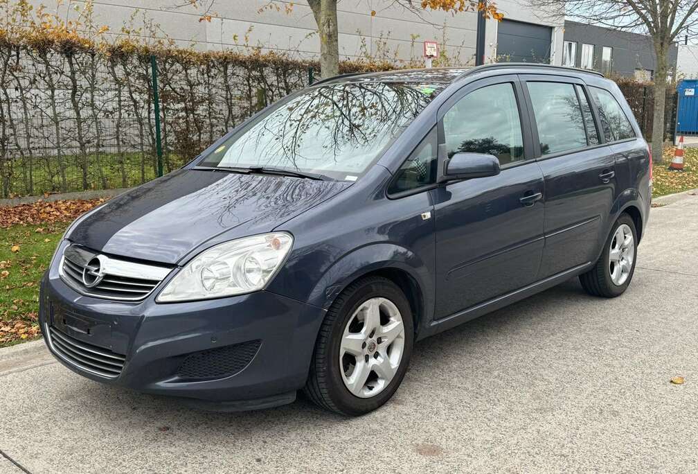Opel Zafira 1.7 CDTi Cosmo DPF