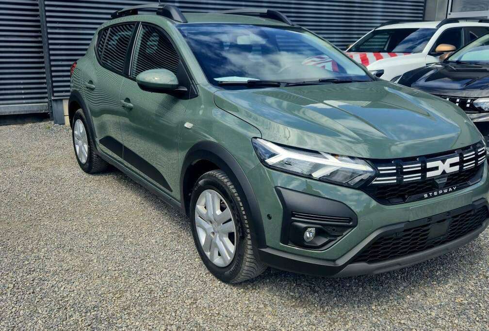 Dacia Sandero 1.0 TCe Expression CVT