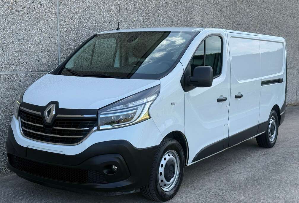 Renault Renualt Trafic 2.0d Automaat Airco Navi Camera Lichtevracht // BTW Aftrekbaar //