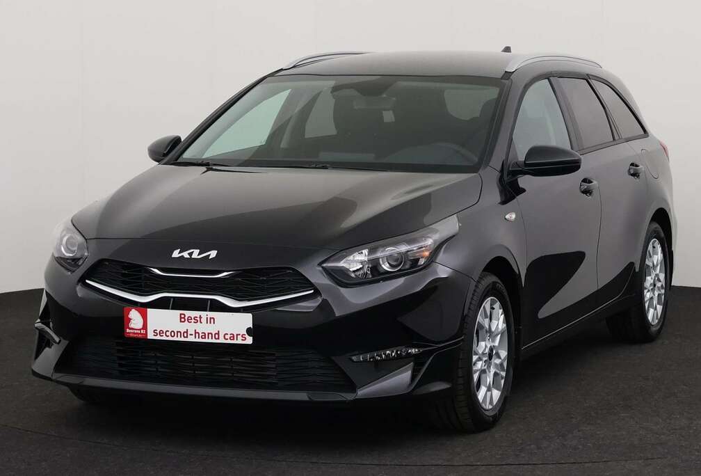 Kia SW 1.5 T-GDI 1 + CARPLAY + GPS + CAMERA + PDC + AL