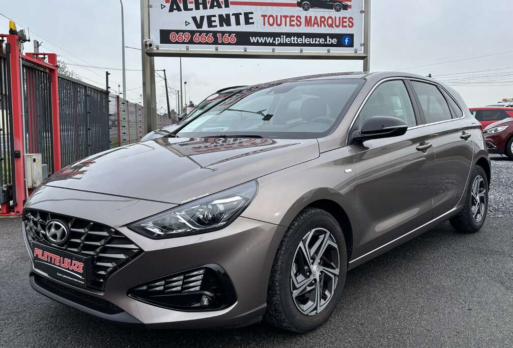 Hyundai 1.0 MHEV AUTOMATIQUE Twist DCT/ CARNET