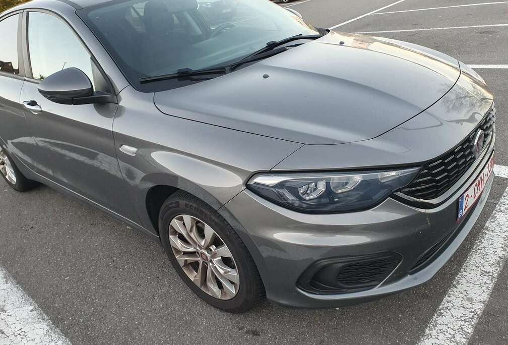 Fiat Tipo 1.4 T-Jet Easy