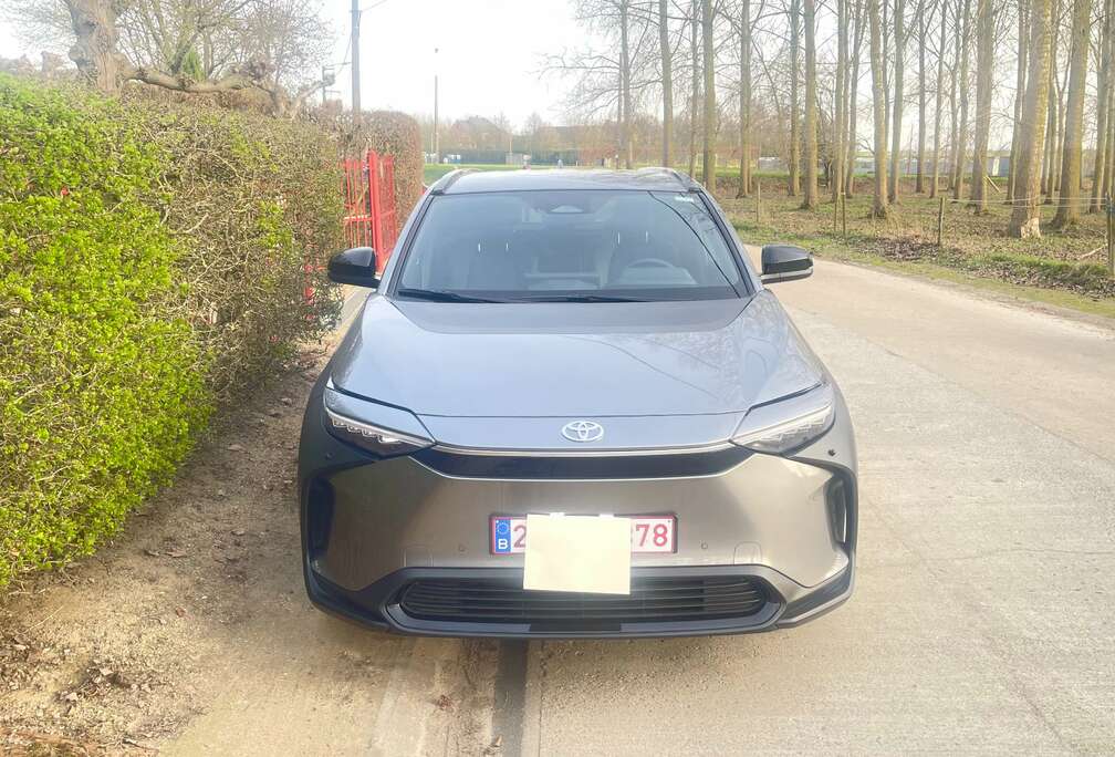 Toyota BZ4X 71.4 kWh 2WD Dynamic