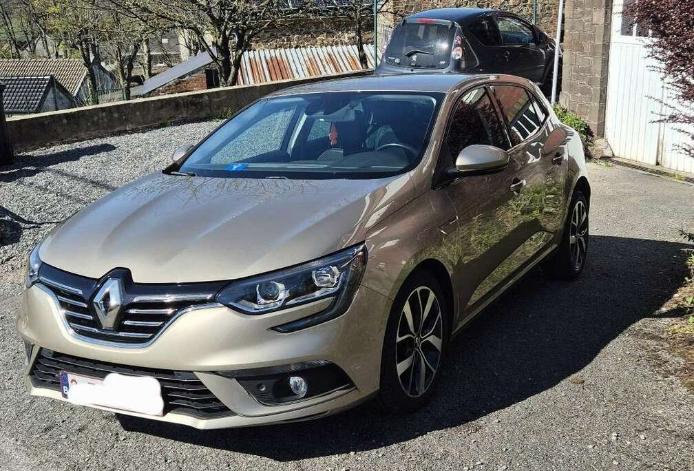 Renault BLUE dCi 115 EDC BOSE EDITION