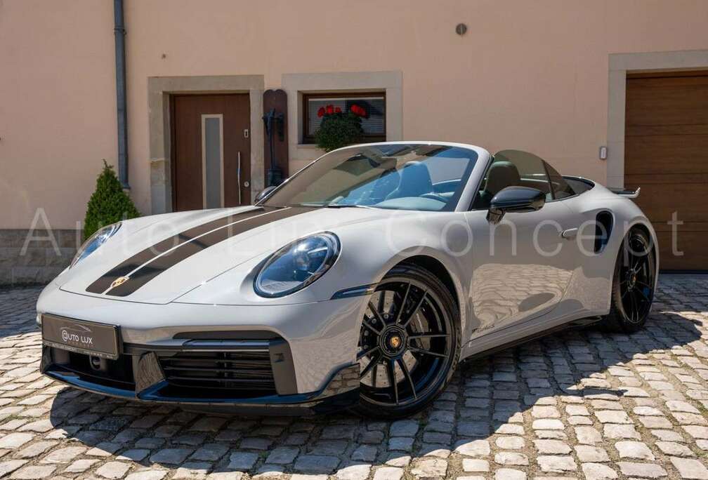 Porsche 911 Turbo S Cabrio/SportPaket/Burmester/InnoDrive