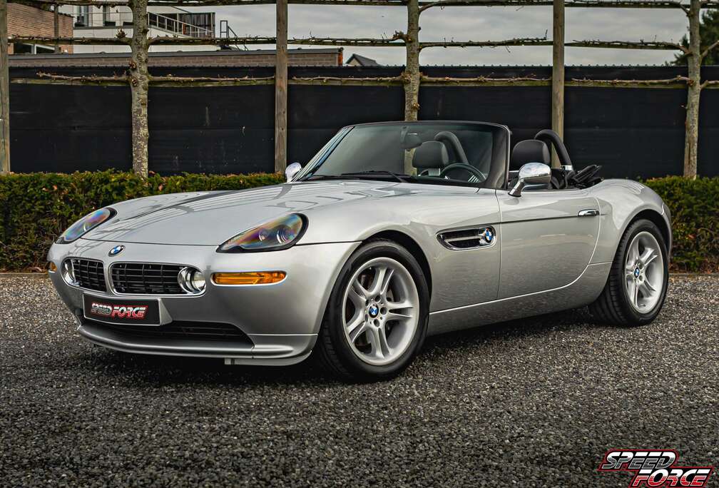 BMW België geleverd  Full Service History  4.9i V8