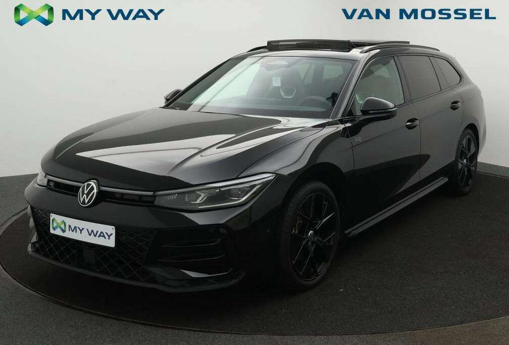 Volkswagen Passat R-Line Business Premium 1.5TSI 150 pk *FULL OPTION*R-LINE*SPORTZETELS*PANO DAK*LEDER*...