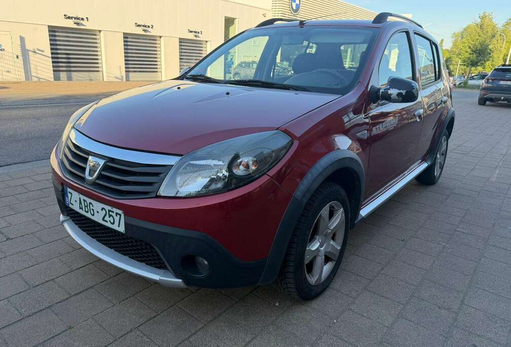 Dacia Sandero Stepway 1.6i Stepway