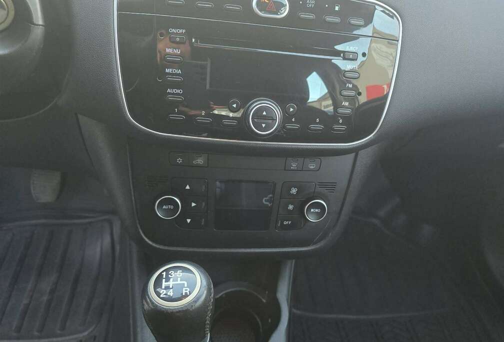 Fiat Grande Punto 1.4i 8v Lounge