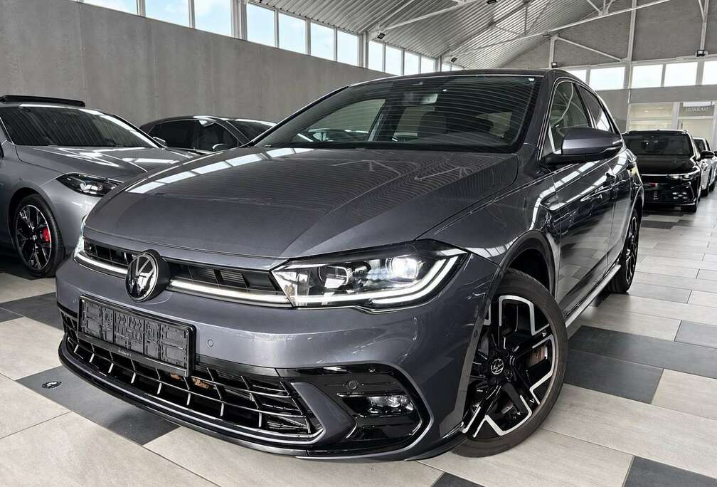 Volkswagen BOITE DSG / R-Line / IQ LIGHT / NAVI CARPLAY / CAMERA / RADAR AV&AR
