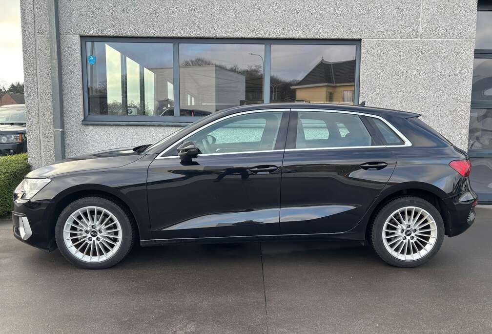 Audi A3 30 TFSI Sportback advanced LED