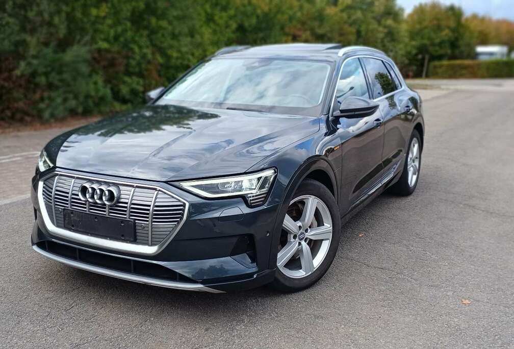 Audi 50 quattro Launch Edition Plus Advanced