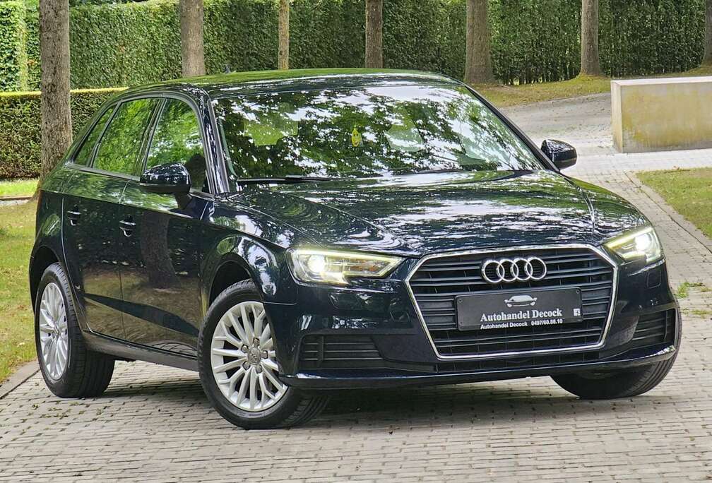 Audi A3 30TFSI Stronic  AUTOMAAT  DAB  SPORTSTUUR