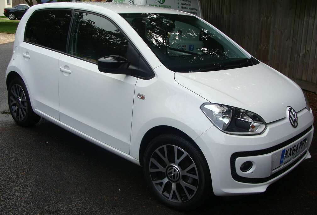 Volkswagen Up 1.0i (GROOVE UP)