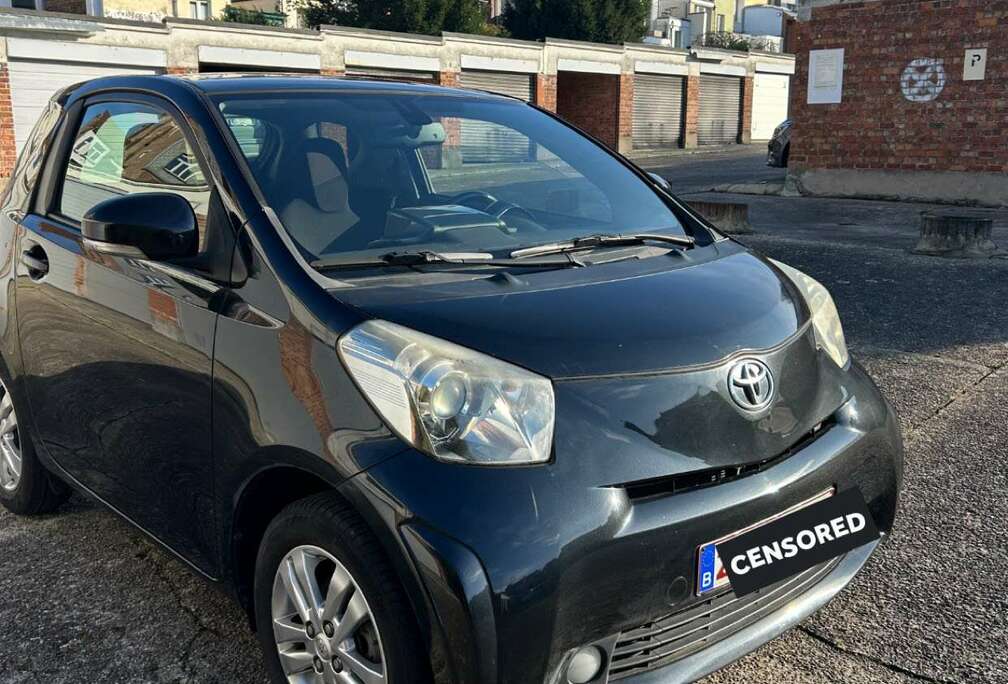 Toyota 1.0i VVT-i Sol