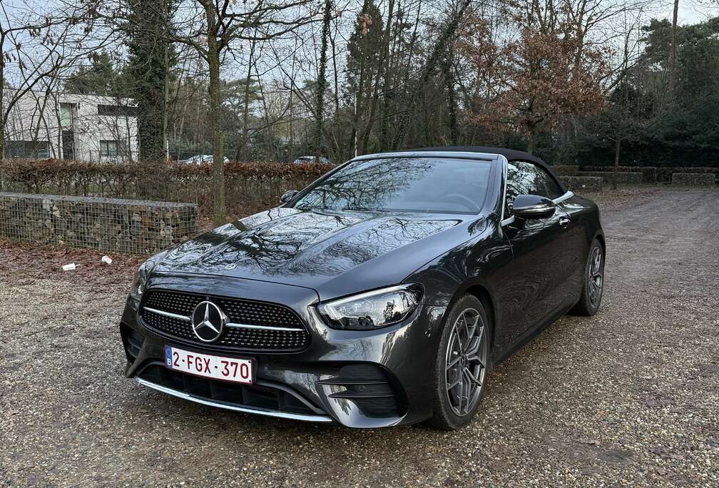 Mercedes-Benz Cabrio 9G-TRONIC AMG Line