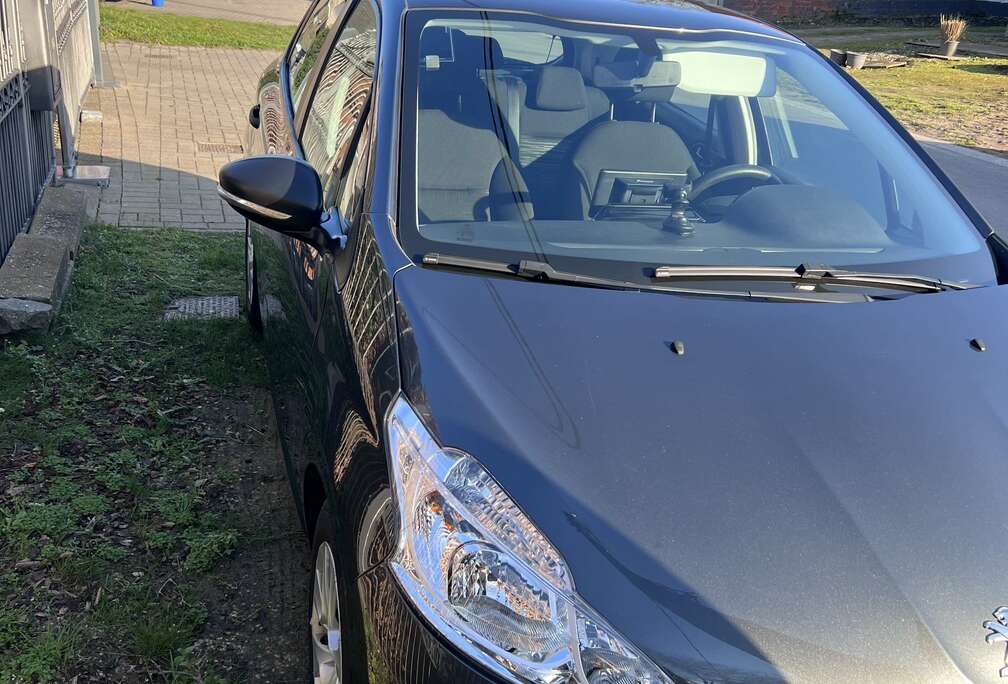 Peugeot 1.2i Active