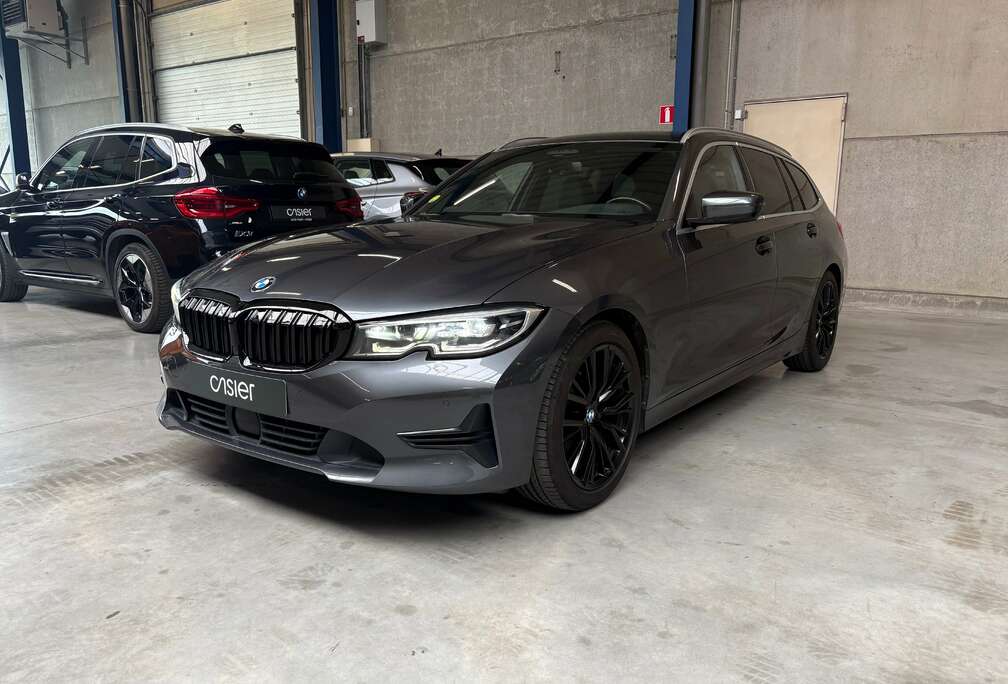 BMW dA Touring Advantage l Pano l Leather Sports Seats l Adaptive Cruise l CarPlay
