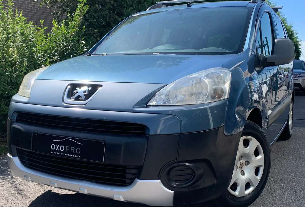 Citroen 1.6 HDi 90CV / TEPEE / 5 PLACES / AIRCO / 2 PORTES LATÉRALES / PRIX  EMPORTER MARCHAND OU EXPORT /