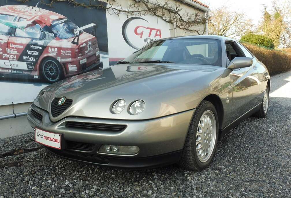 Alfa Romeo 2.0i Lusso