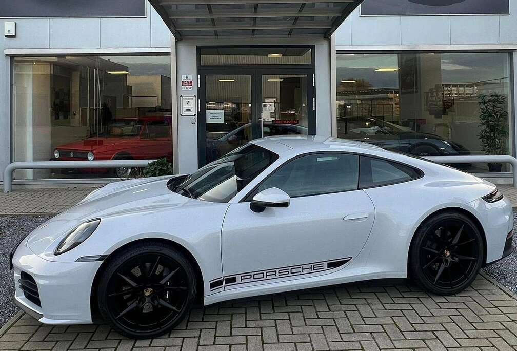 Porsche 911 Carrera PDK
