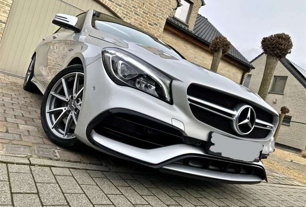 Mercedes-Benz AMG+CLA+45+4Matic+AMG+Speedshift+DCT+7G