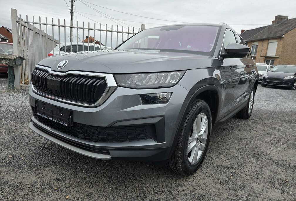 Skoda 2.0 TDI DSGNAVICARPLAYCAMDABCRUISE1JGARANTIE