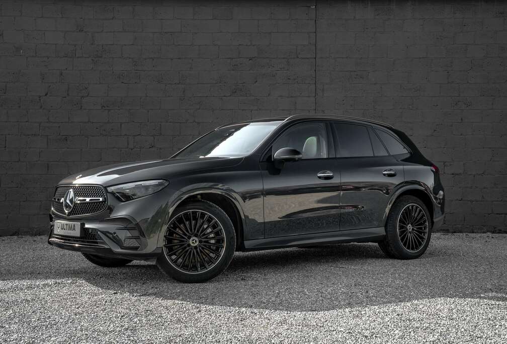 Mercedes-Benz AUTMAAT 4*4/AMG/PANO/20\