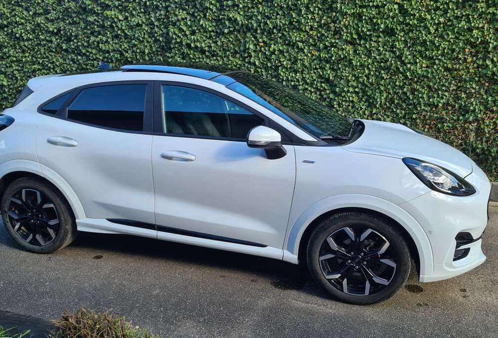Ford Puma 1.0 EcoBoost mHEV ST-Line X