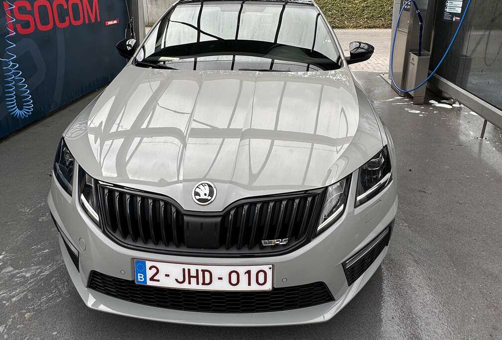 Skoda 2.0 TSI DSG RS