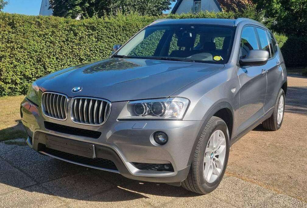 BMW 3.0 dA xDrive 2013 1 er pro carnet parfait etat