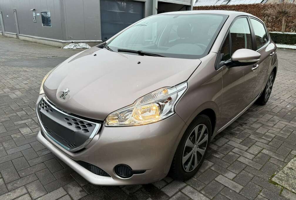 Peugeot 208 1.4 HDi Access