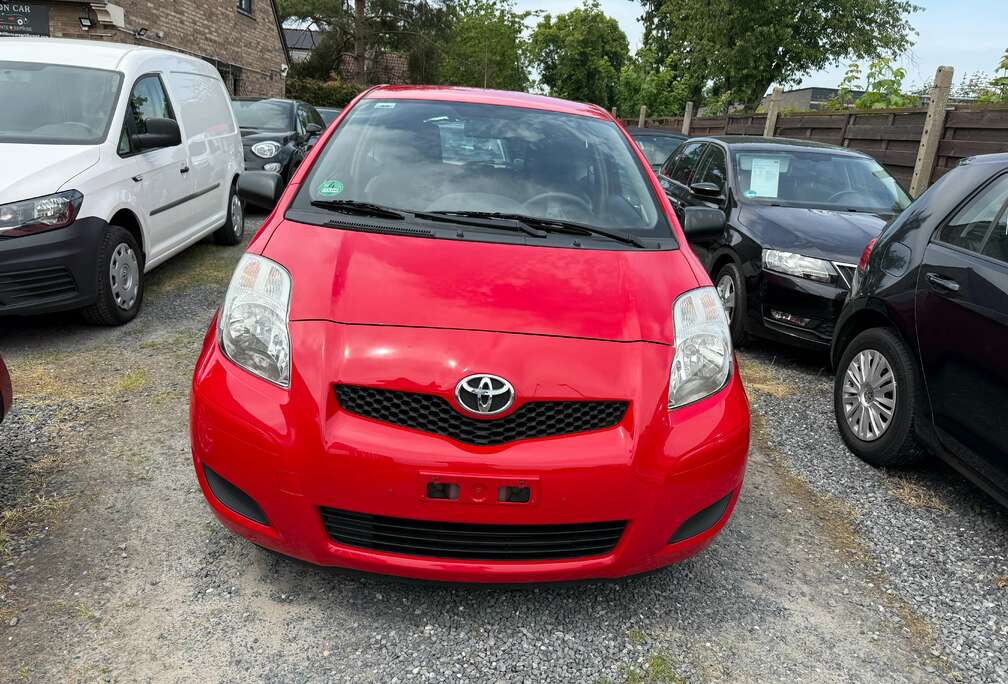 Toyota 1.0i VVT-i  / climatisation