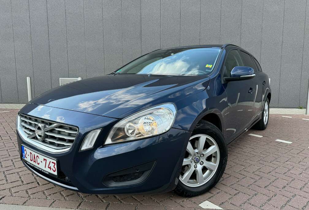 Volvo V60 1.6 D2 Kinetic