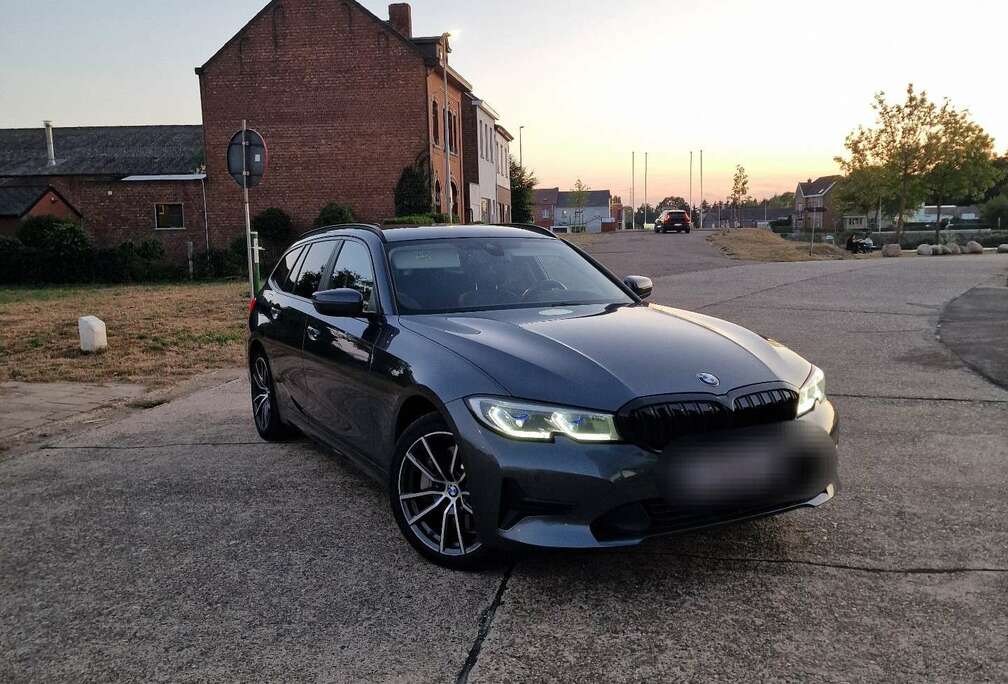 BMW 330e Touring xDrive Aut. Sport Line