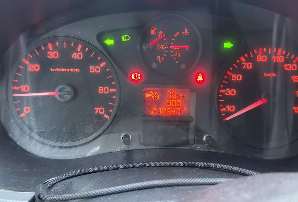 Citroen L1 1.6 BlueHDi 75