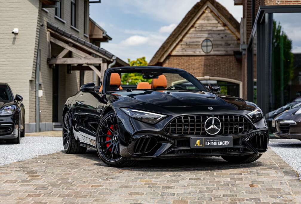Mercedes-Benz 4MATIC+ Roadster / 360/ Nightpack / Burmester