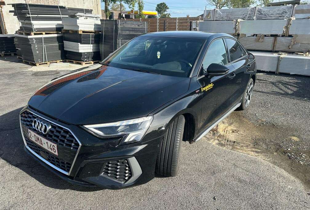 Audi A3 30 TDI Limousine S tronic S line