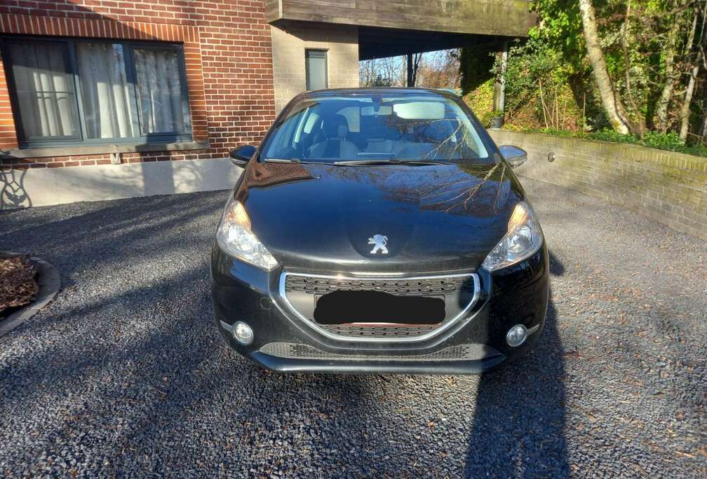 Peugeot 208 PureTech 82 Style