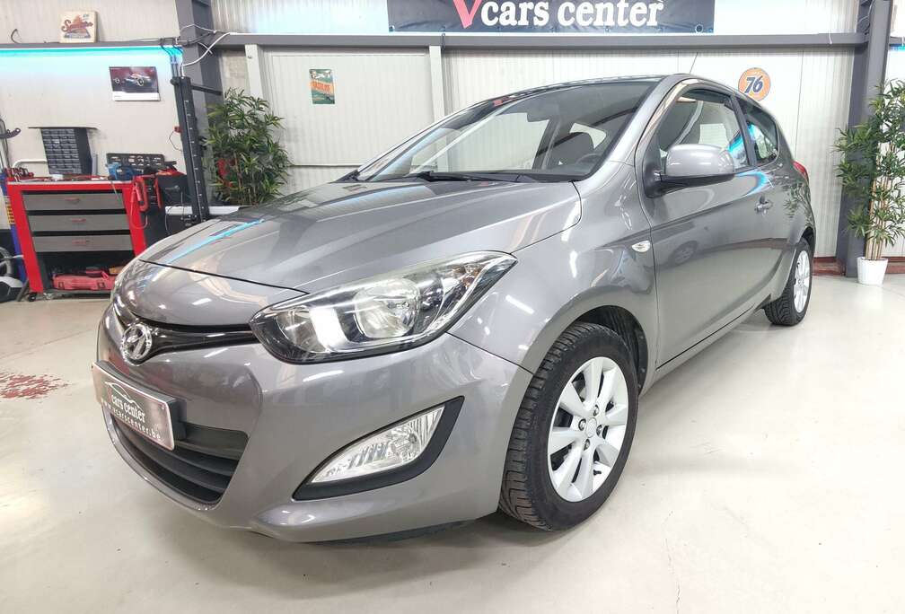 Hyundai 1.2i ess, Airco, USB, Bel état, Garantie