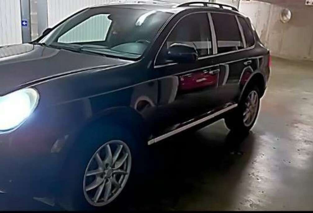 Porsche 3.2i V6 24v Tiptronic S