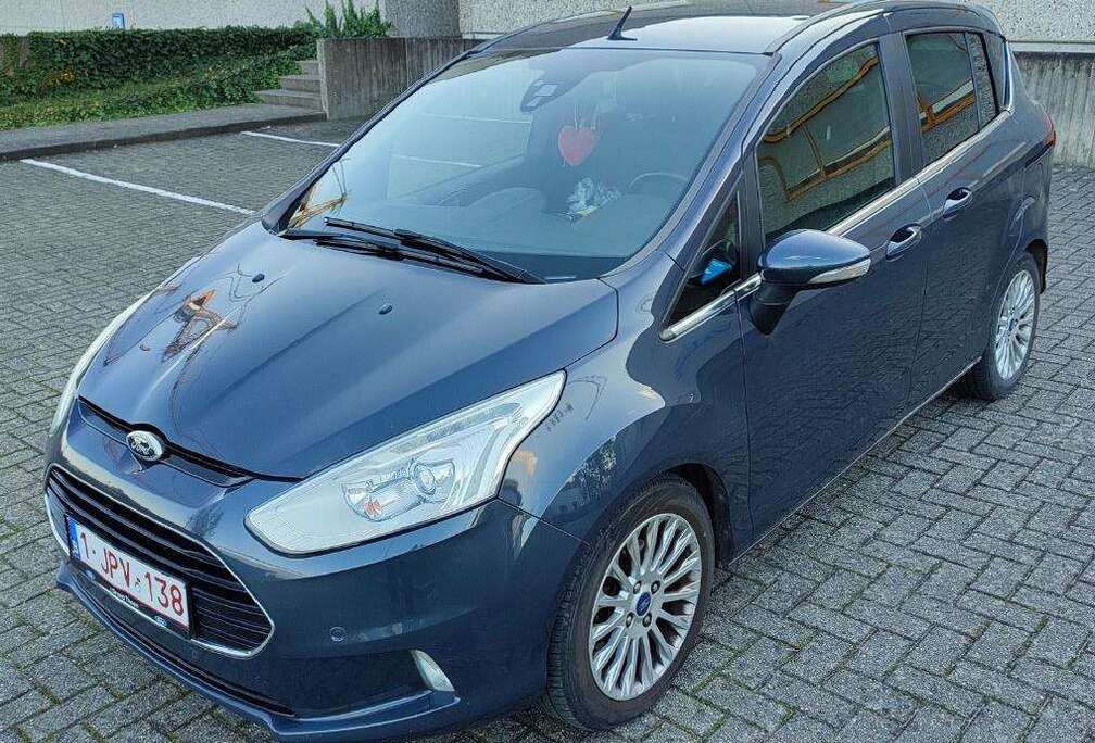 Ford 1.6 TDCi Titanium ACC Navi Keyless PDC 16\'