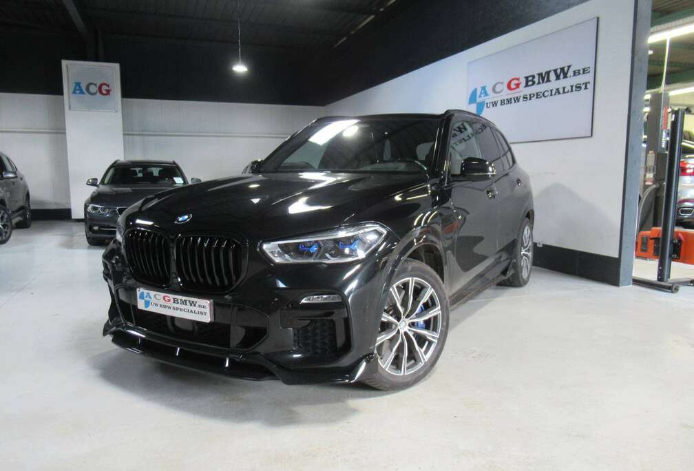 BMW Super onderhouden BMW X5 45e Hybride M Sport Laser Pano Trekhaak Super uitrusting Comfort