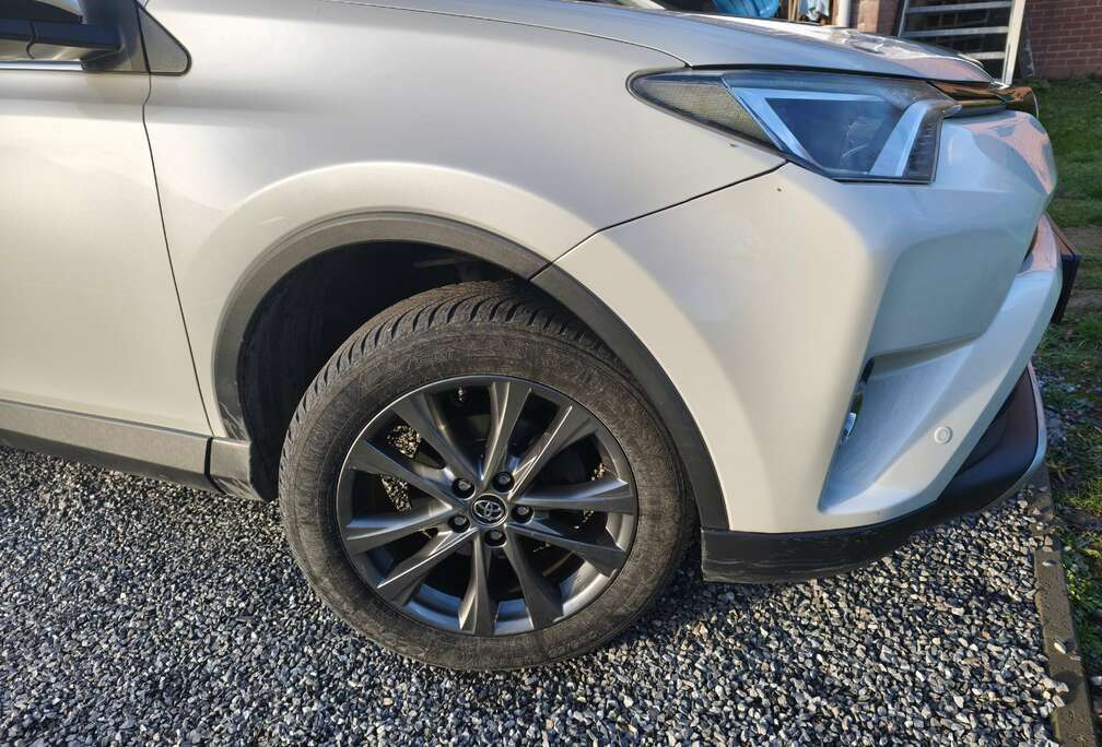 Toyota RAV4 2.0 D-4D 2WD C. & pack Dynamic