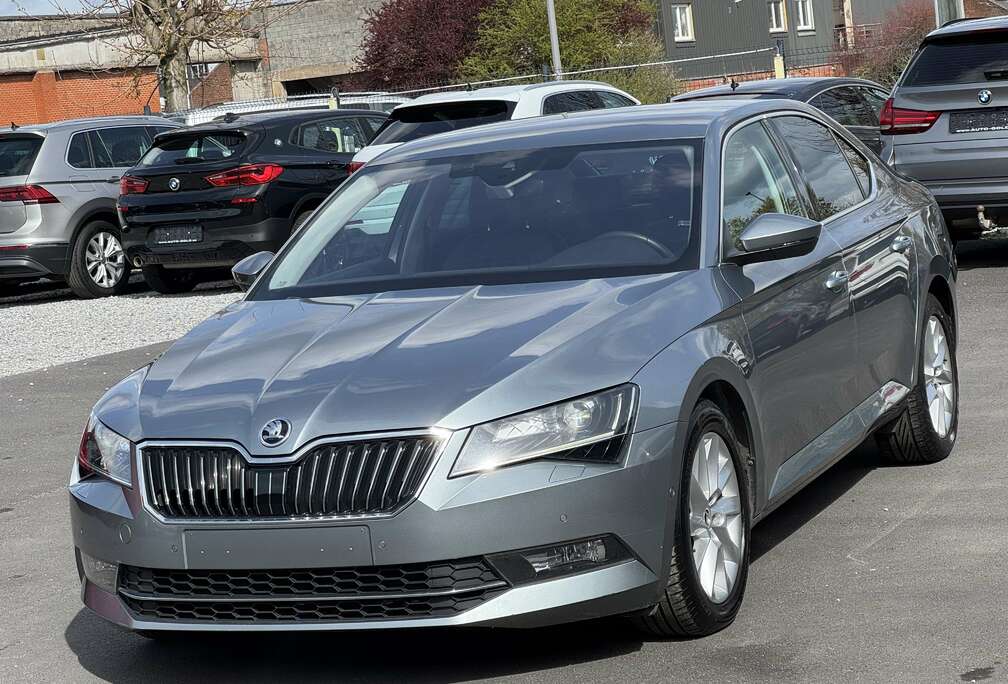 Skoda 1.6 CR TDi / BOITE AUTO / FULLOPTIONS / 1PROP CARN