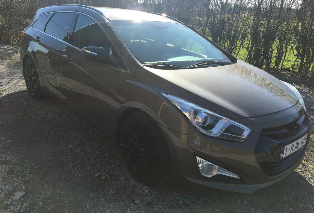 Hyundai i40 SW 1.7 CRDi First Edition