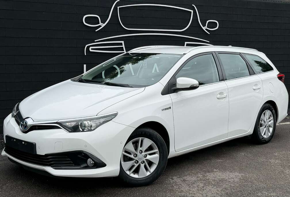 Toyota SW 1.8 HYBRID+FACELIFT+NAVI+CAMERA+JANTES+EURO 6B