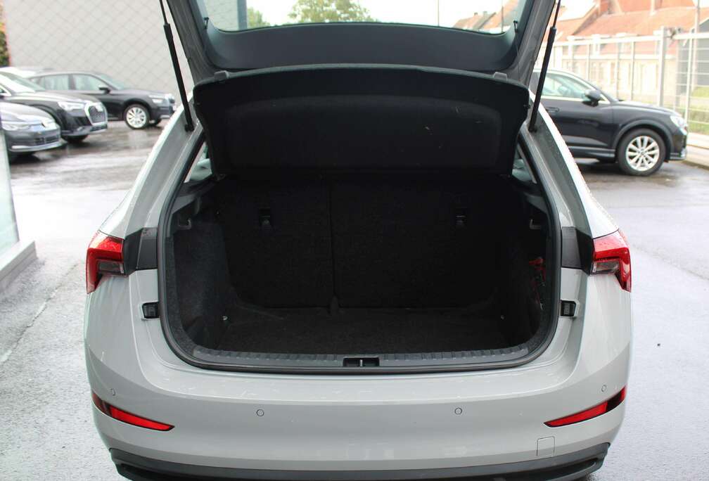 Skoda Scala 1.0 TSI-AC-SMARTLINK-ALU V-6VIT-PDC