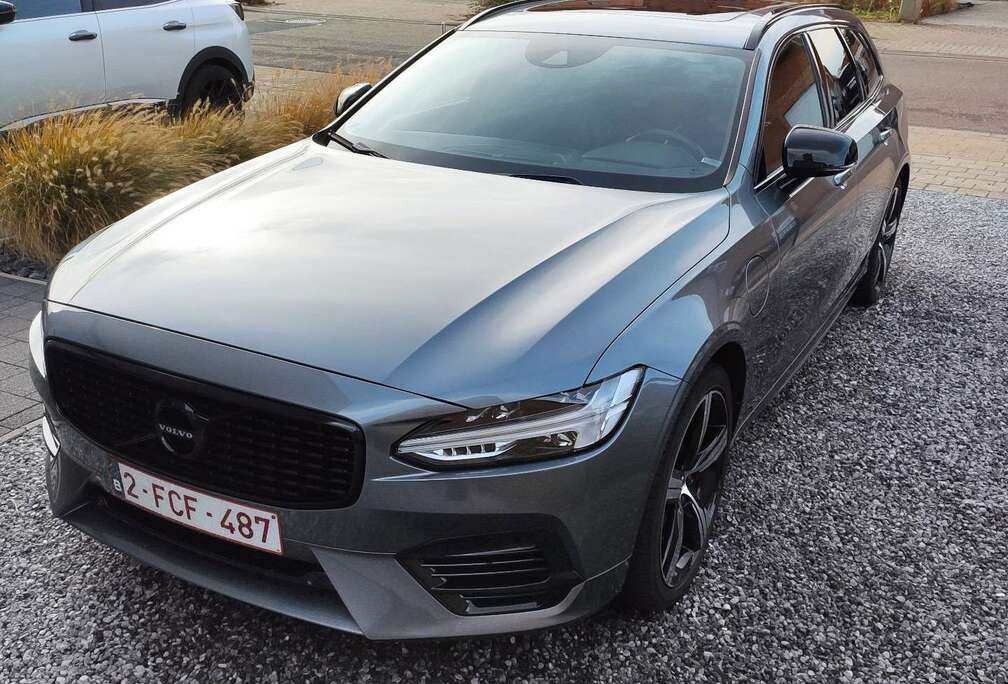 Volvo T8 Twin Engine AWD Geartronic R Design